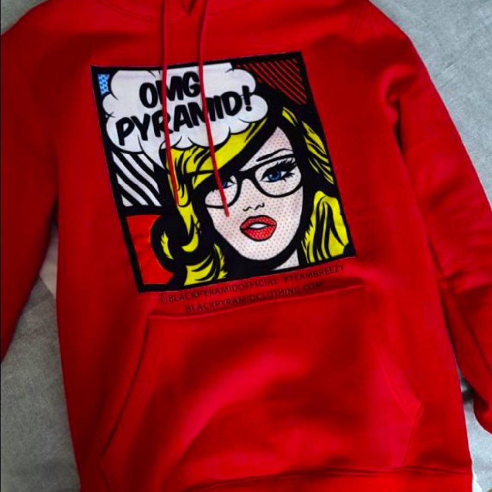 BLACK PYRAMID RED PULLOVER HOODIE